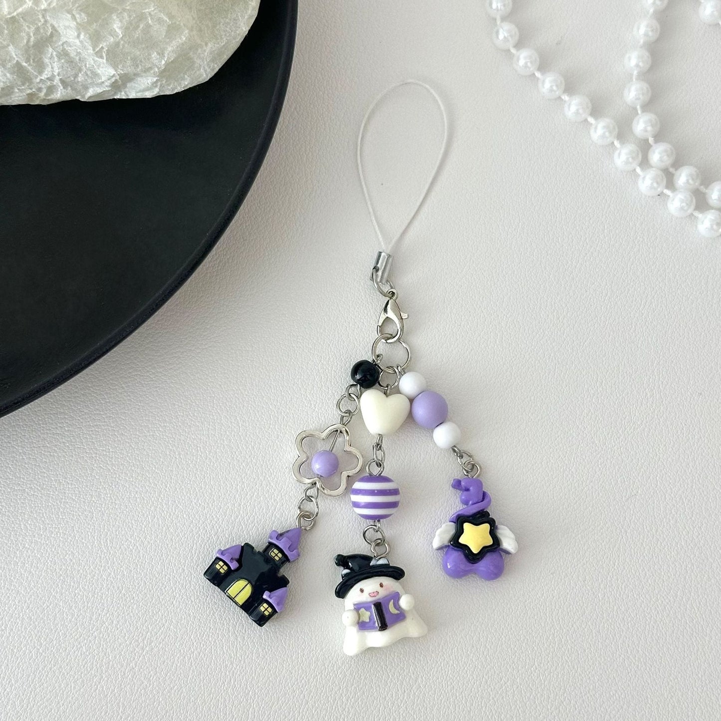 Halloween Cartoon Ghost Beads Keychain