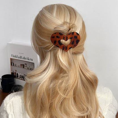 Stylish Flat Hair Heart Claw Clip