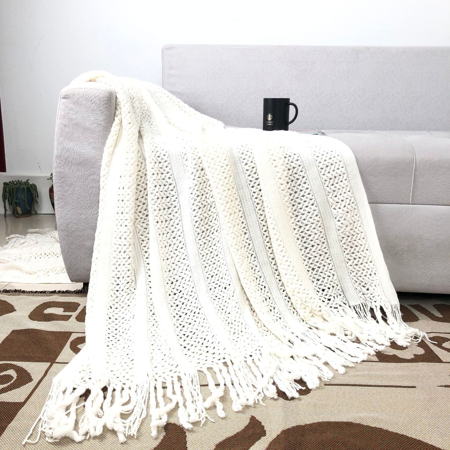 Solid Color Cozy Cable Knit Sofa Blanket