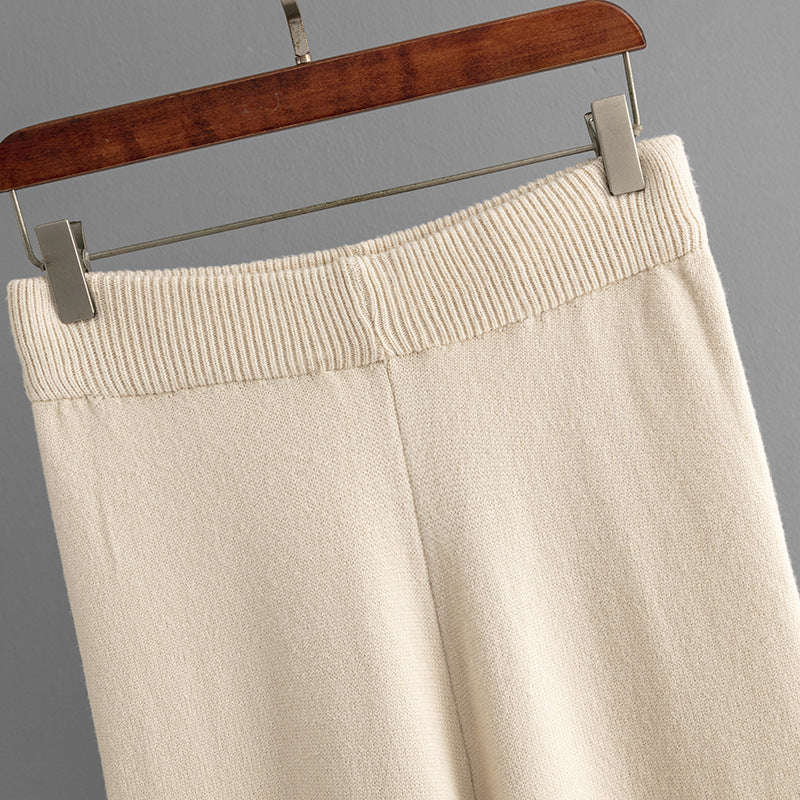 2+ Loose Twist V-Neck Knit Sets