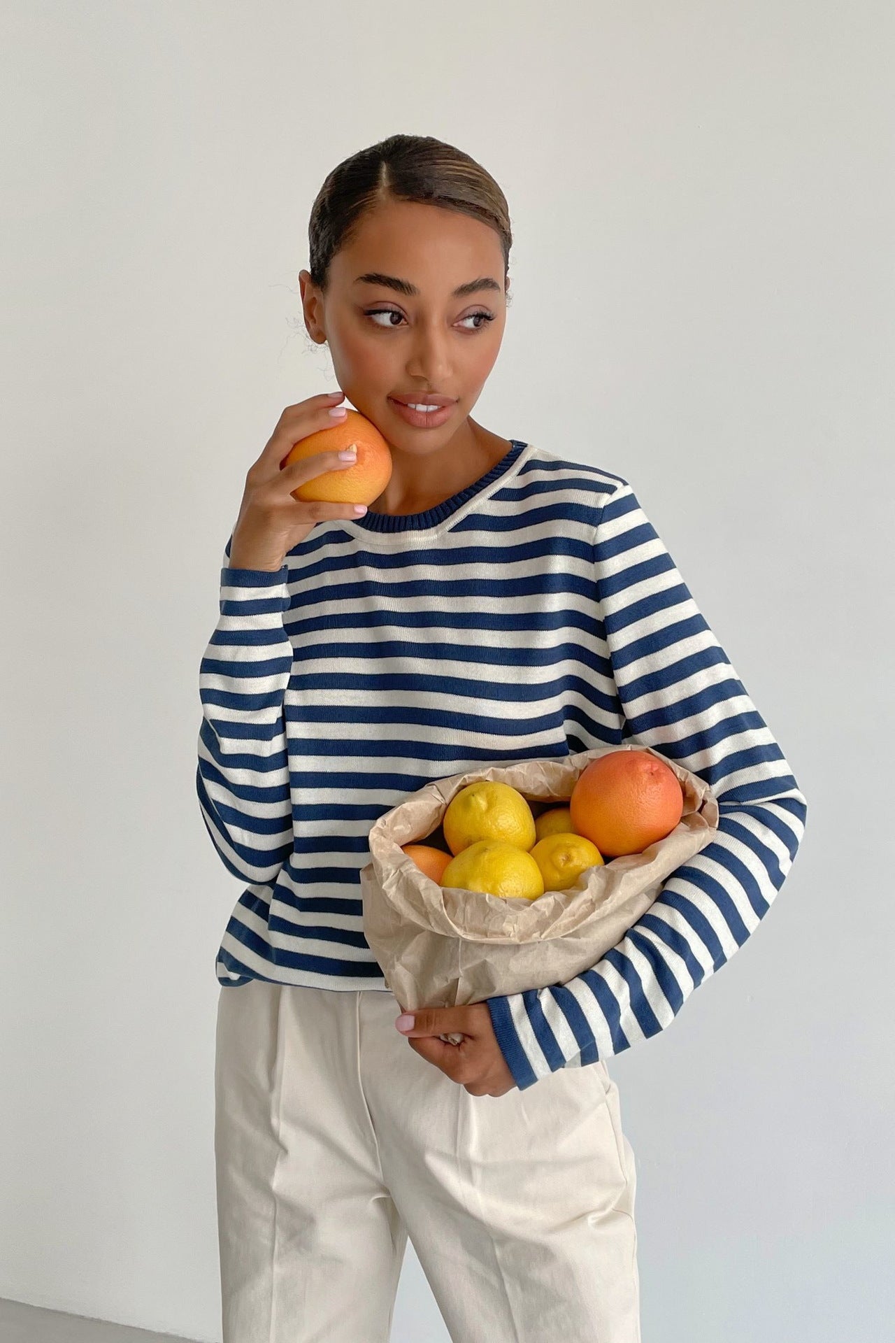 Round Collar Stripe Vintage Sweater