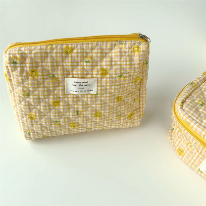 Flowal Print Simplle Make Up Bag