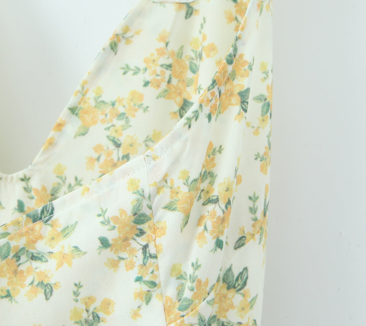 Vintage Floral Halter V-Neck Maxi Dress