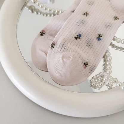 Sweet Floral Hollow Thin Socks