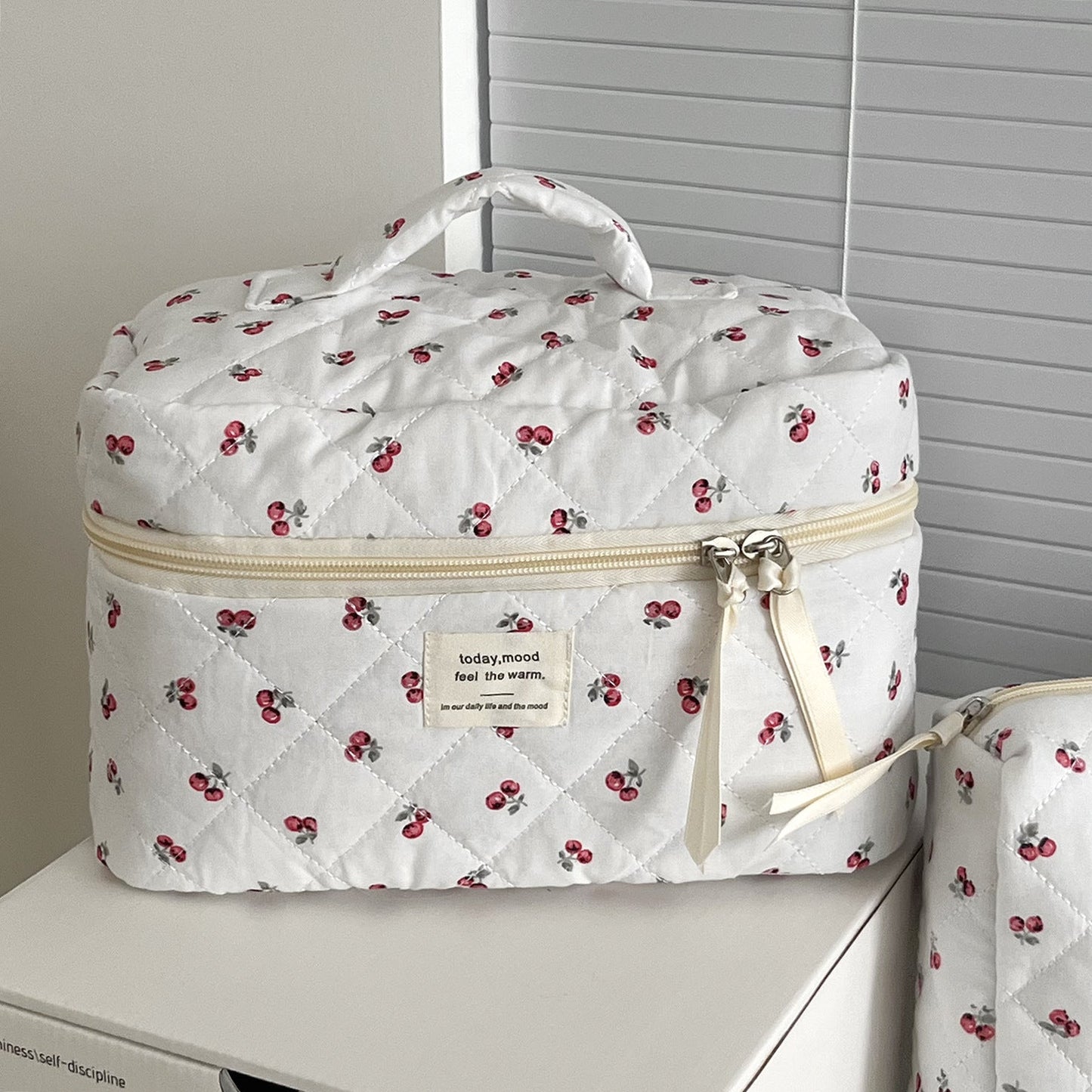 Sweet Cherry Print Make Up Bag