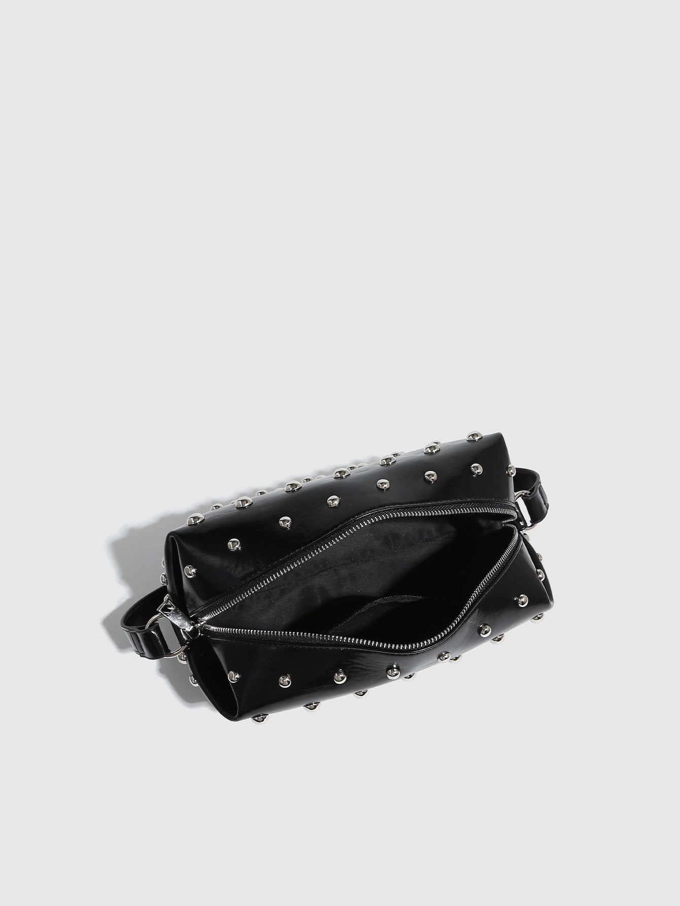Vintage Studded Square Chain Shoulder Bag