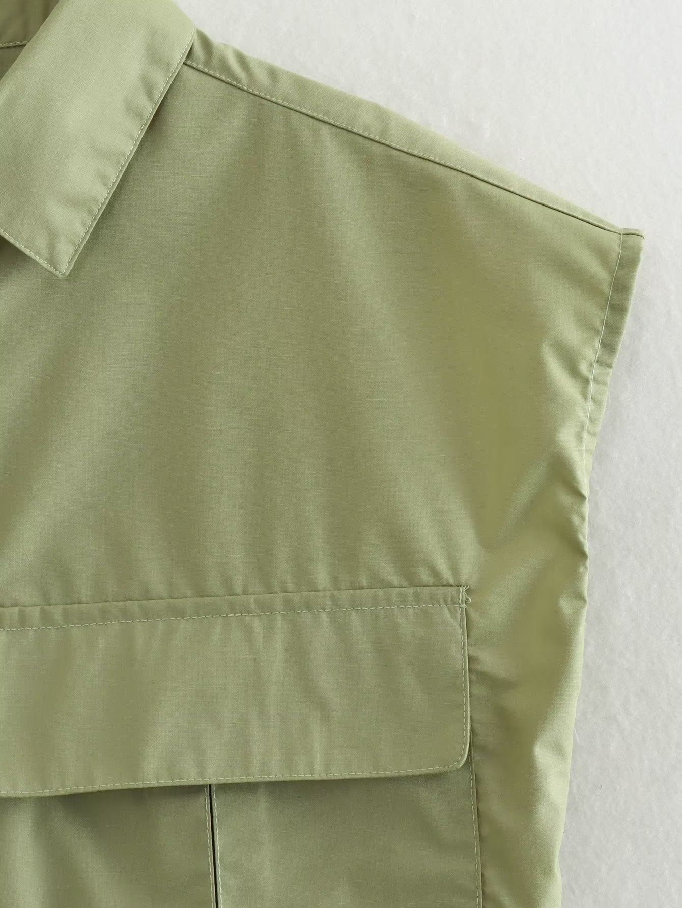 Pockets Irregular Lapel Sleeveless Shirts