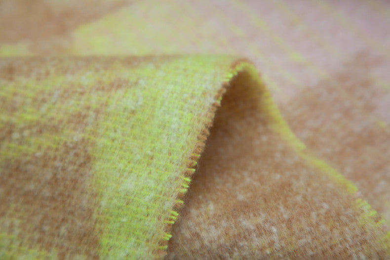 Contrast Color Star Print Scarves