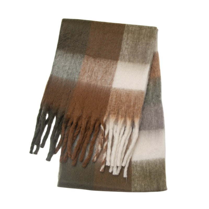Contrast Color Plaid Tassel Scarves