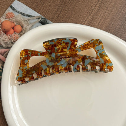 Minimalist Extra Large Hollow Hair Claw Clips