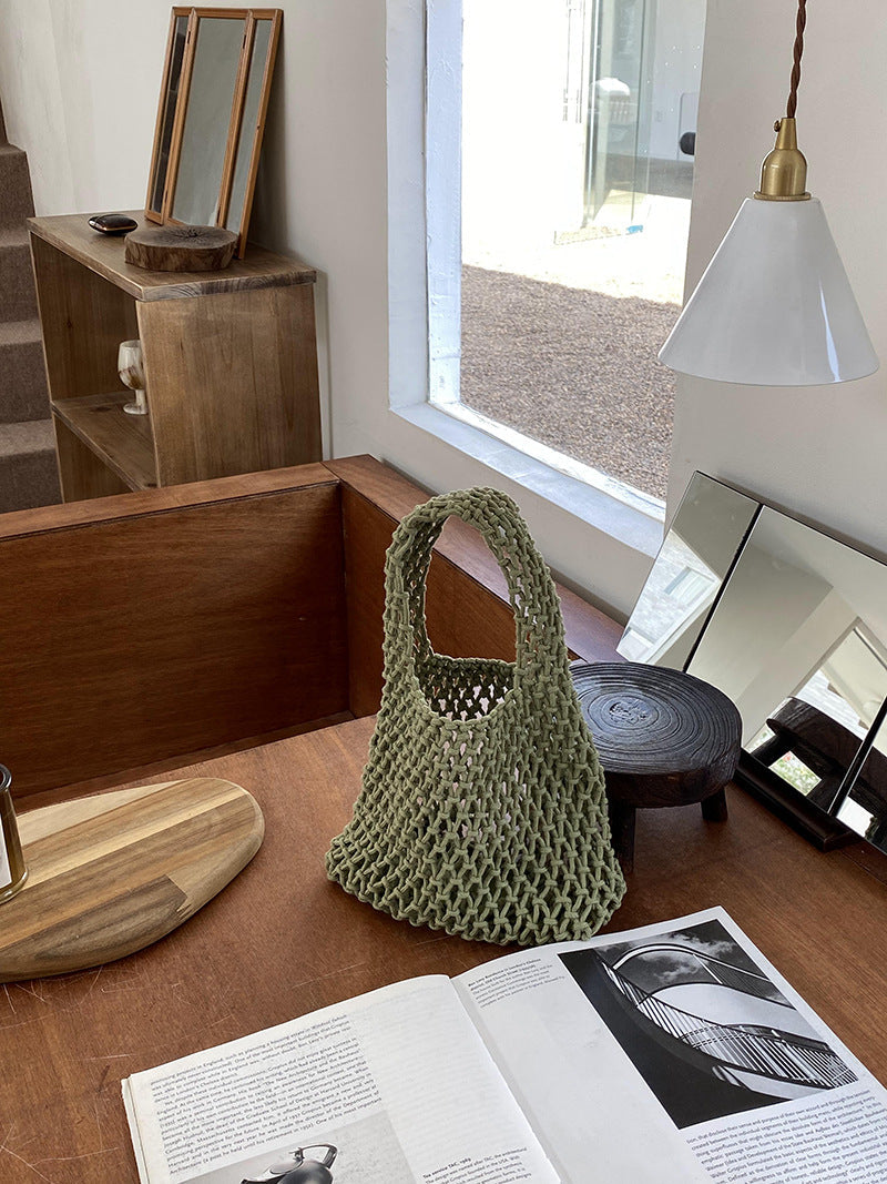 Simple Solid Color Hellow Out