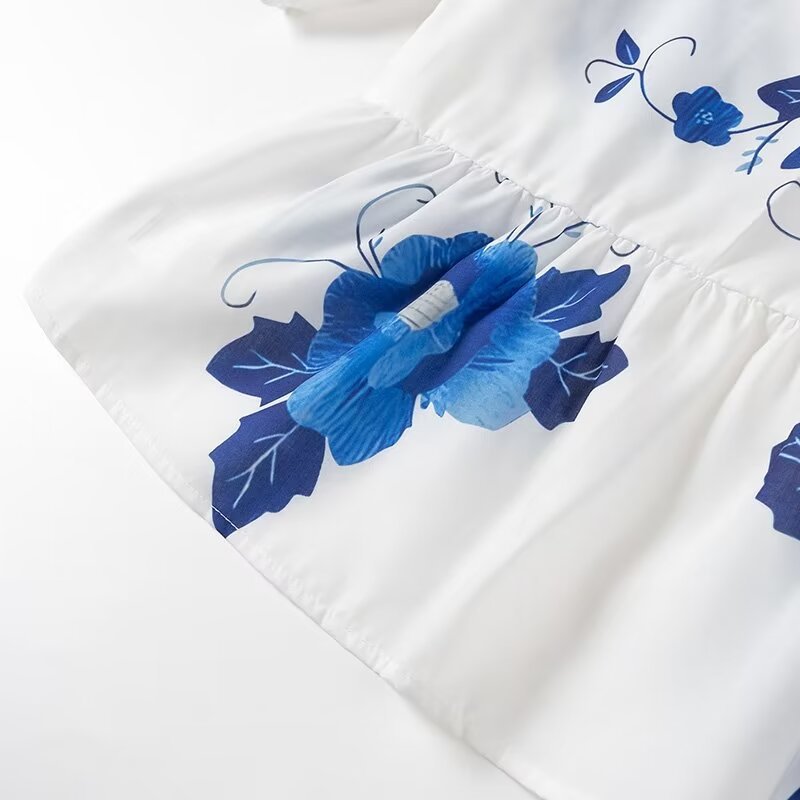 Trendy Flower Printed Tie Front Crop Top