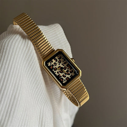Retro Leopard Print Dial Quartz Wrist Watch