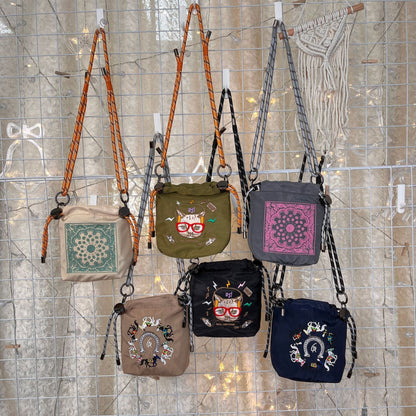 Mini Simple Embroidered Shoulder Bag