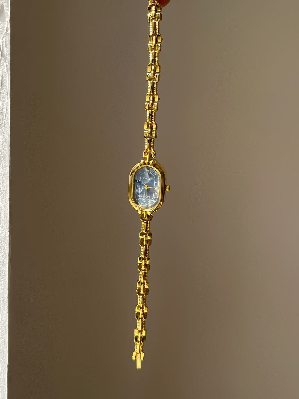 Vintage Gold Oval Bracelet Quartz Watch