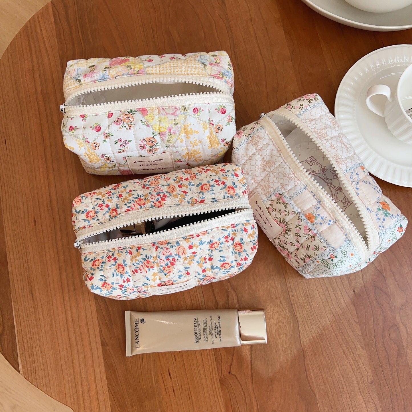Floral Print Padded Simple Make Up Bag