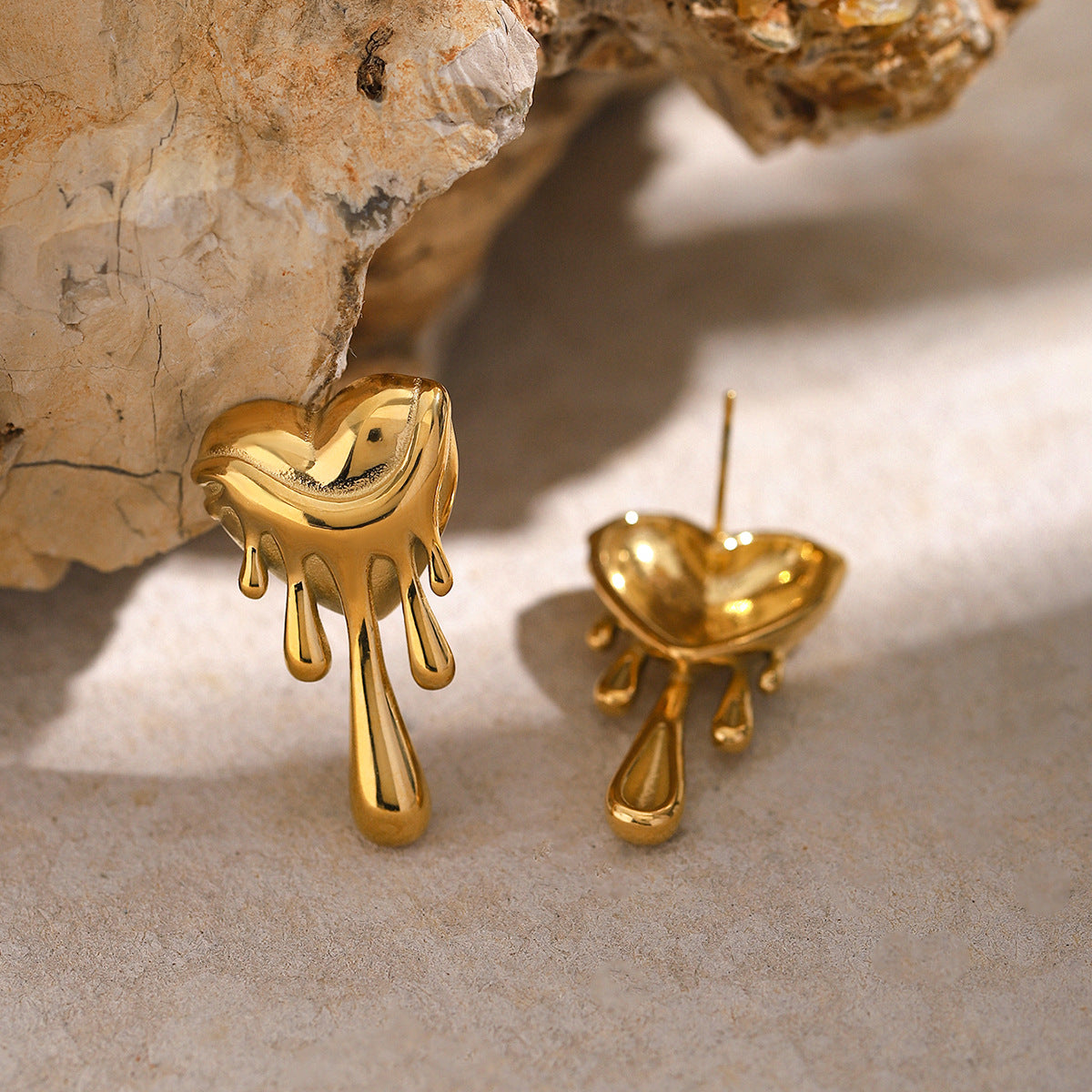 Sweet Love Shaped Punk Stud Earrings