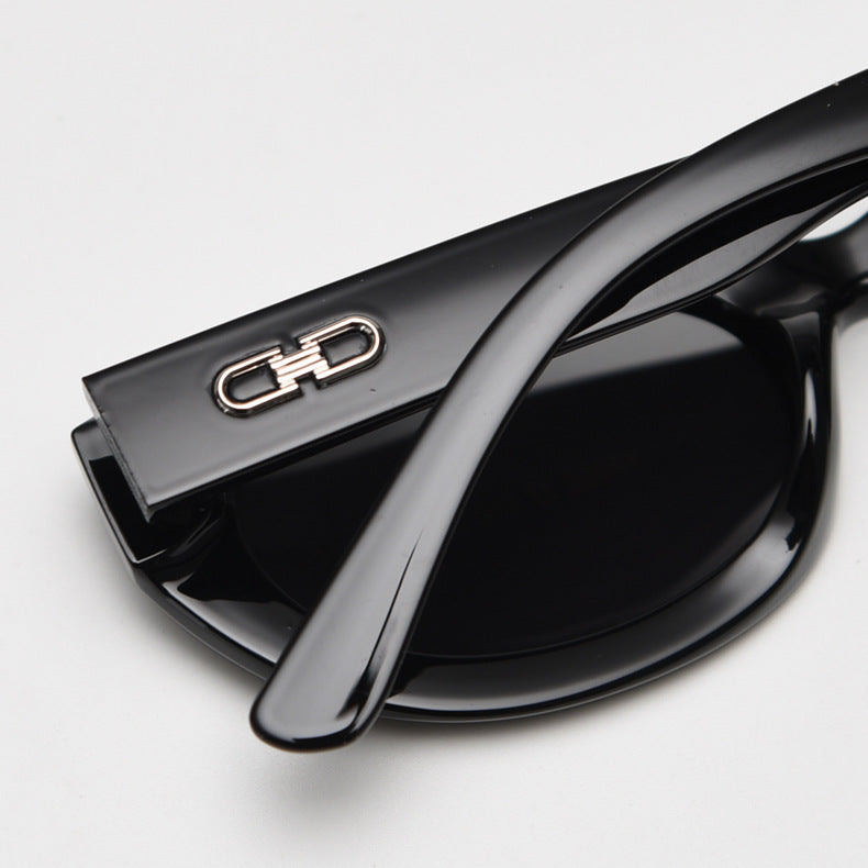 Vintage Cat Eye Polarized Small Frame Sunglasses