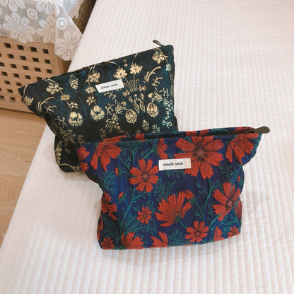 Retro Versatile Jacquard Makeup Bag