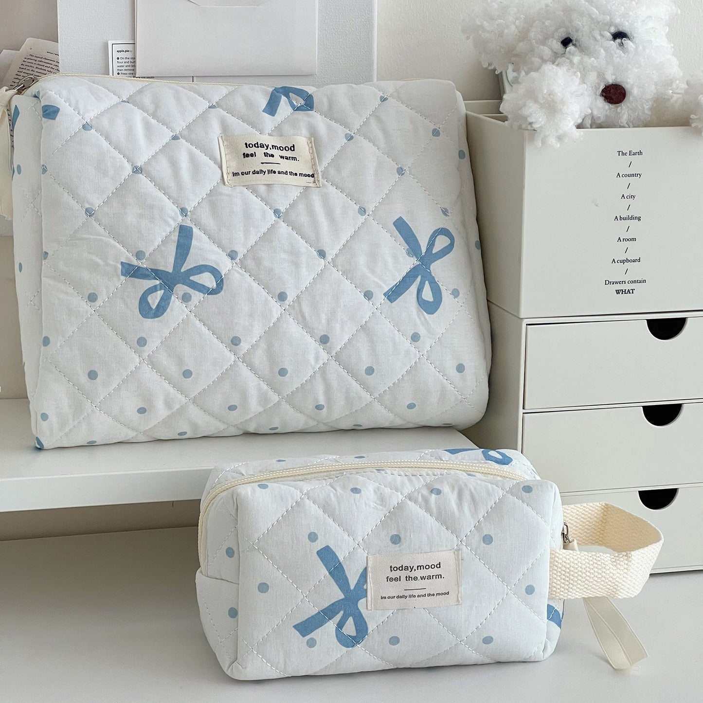 Bow Polka Dot Portable Make Up Bag