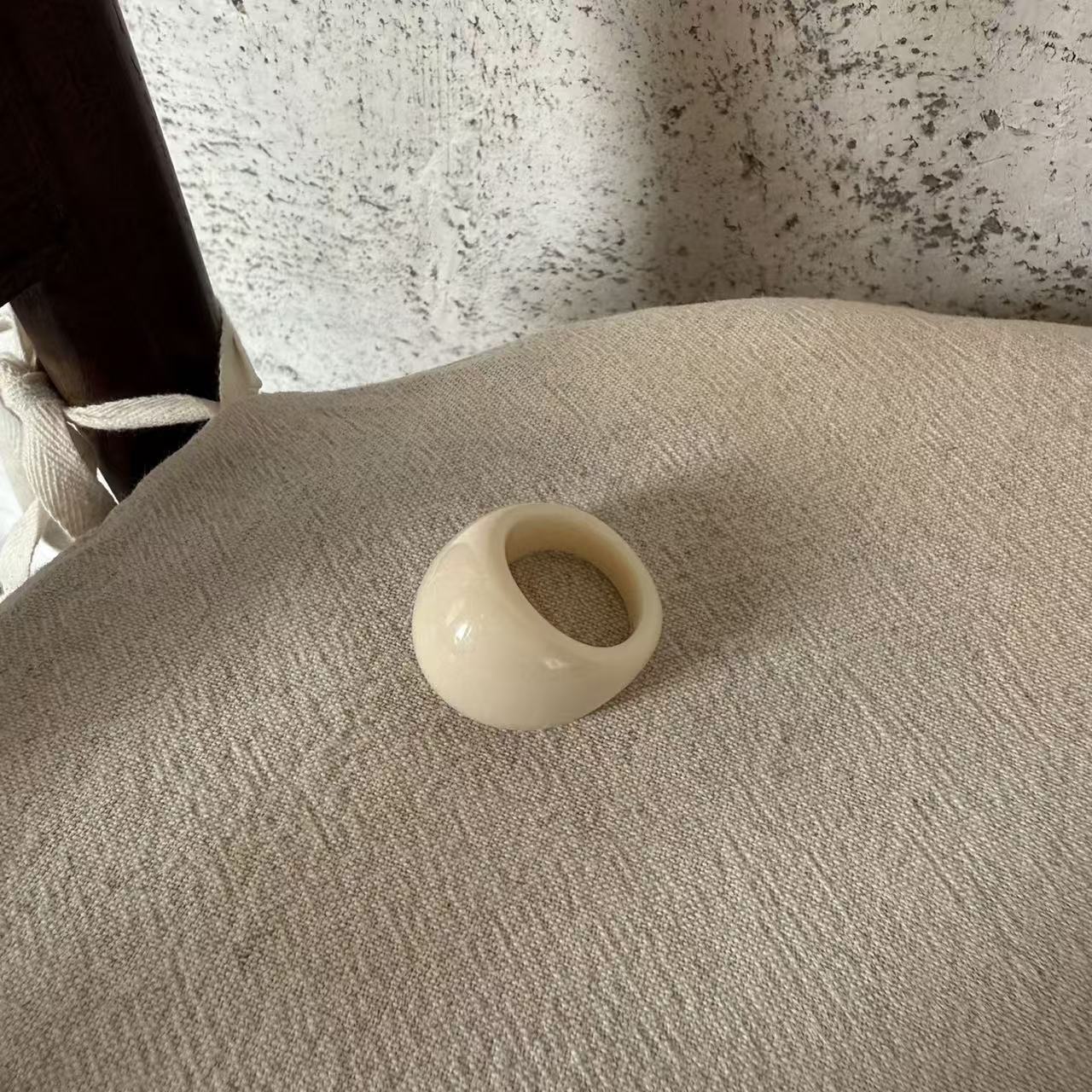 Minimalist Oval Resin Signet Ring