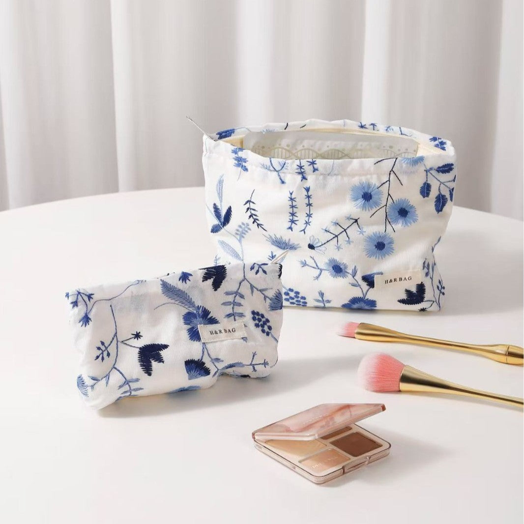 Minimalist Portable Floral Print Makeup Bag