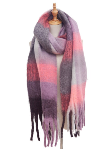 Contrast Color Plaid Tassel Scarves