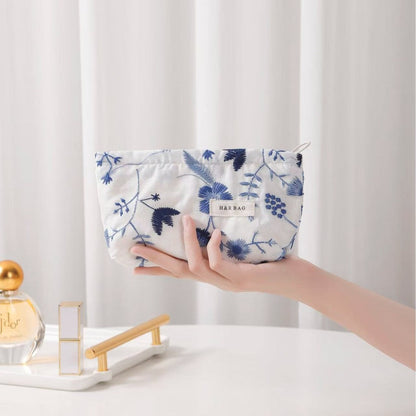Minimalist Portable Floral Print Makeup Bag