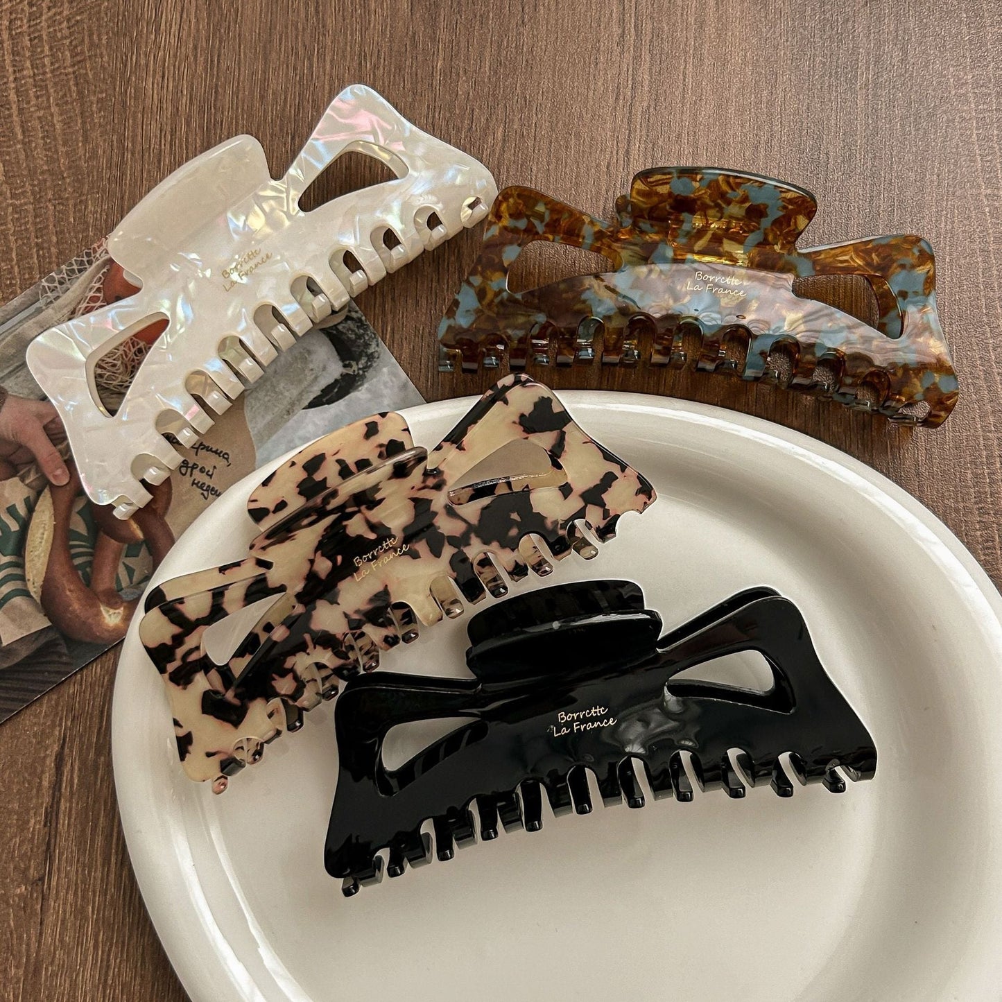 Minimalist Extra Large Hollow Hair Claw Clips