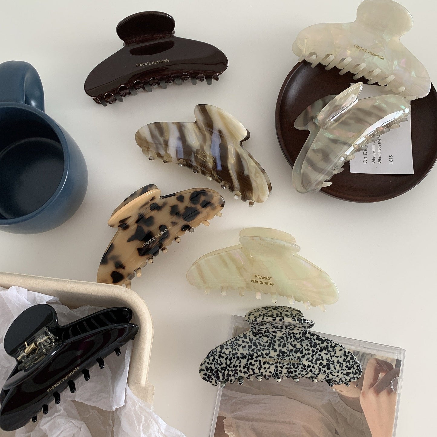 Simple Gentle Multicolor Claw Clip