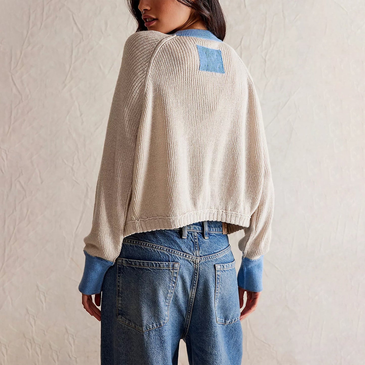 Contrast Color Button Knit Cardigan