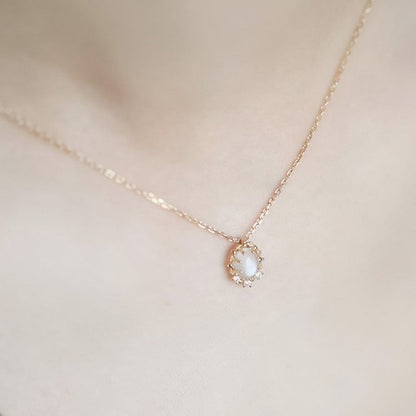 Elegant Round Moonstone Stud Earring