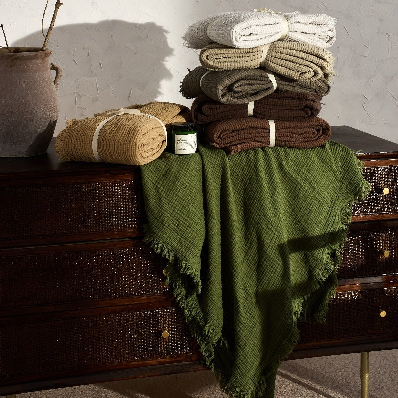 Retro Tassel Solid Color Soft Knit Blanket