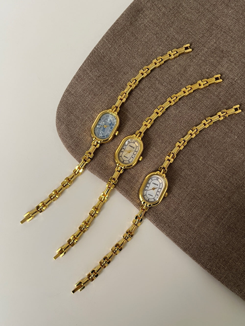 Vintage Gold Oval Bracelet Quartz Watch