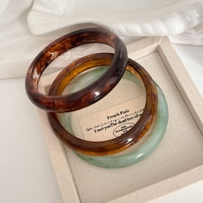 Minimalist Marbled Round Resin Bangle Bracelet