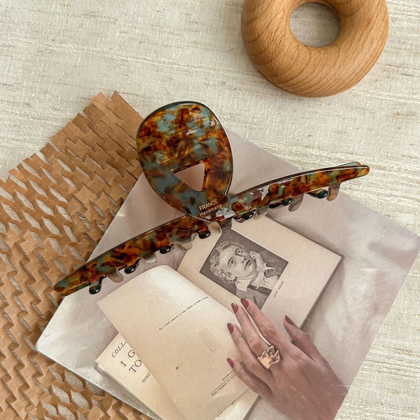 2+2+ Multicolor Large Elegant Hair Clips