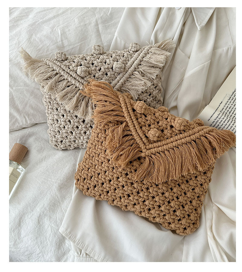 Tassel Woven Beach Knit Shoulder Bag
