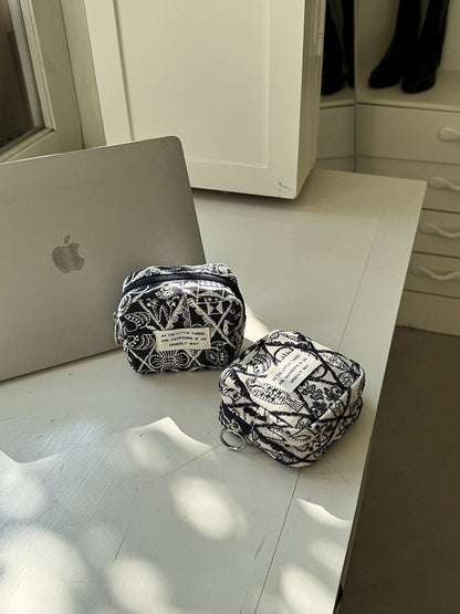 Simple Color Block Embroidered Mini Wallet