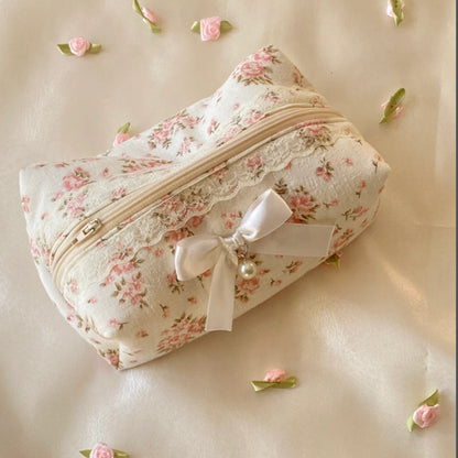 Cute Bow Flower Print Makeup Bag