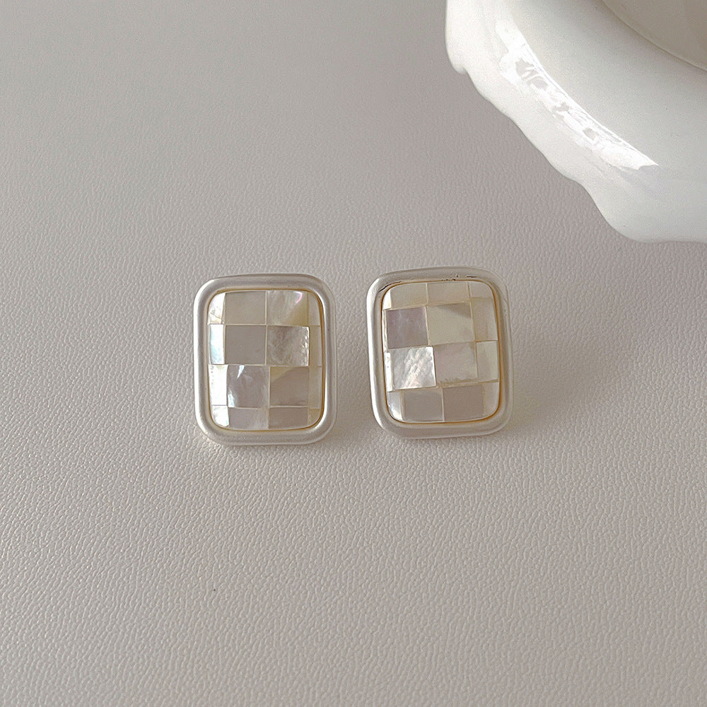 Elegant Geometric Natural Shell Stud Earrings