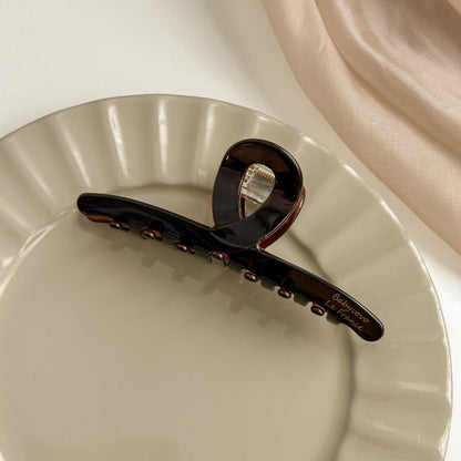 2+Brown Geometries Letter Print Hair Claws