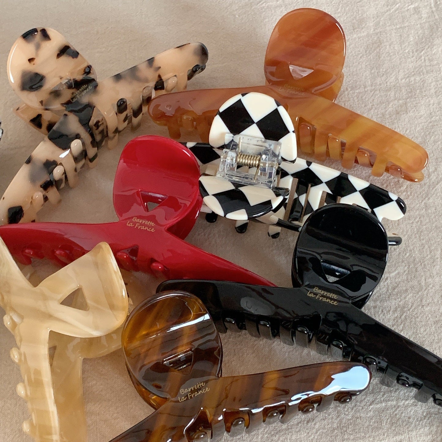 Simple Letter Multicolor Claw Clip