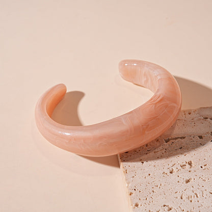 Vintage Smoothy Open Acrylic Bracelet