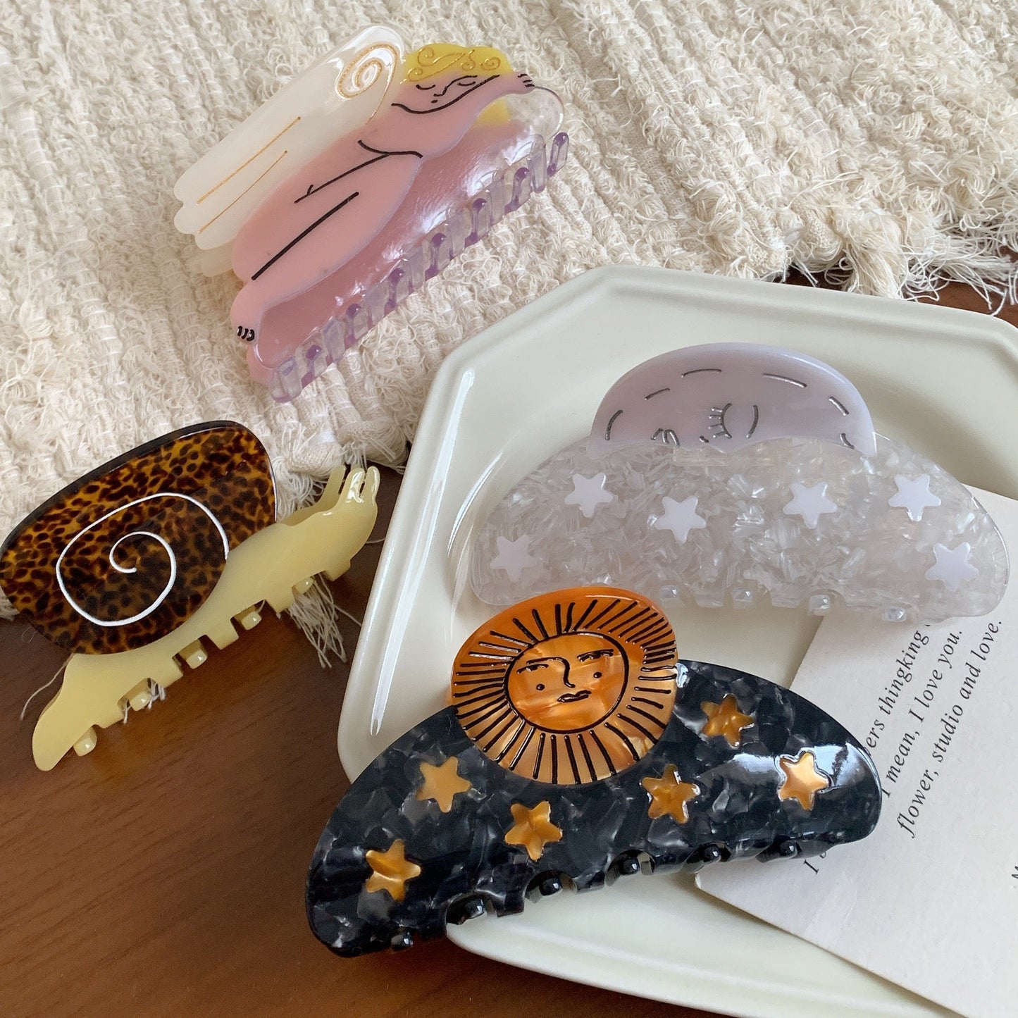 Sunflower Pentagram Claw Clip