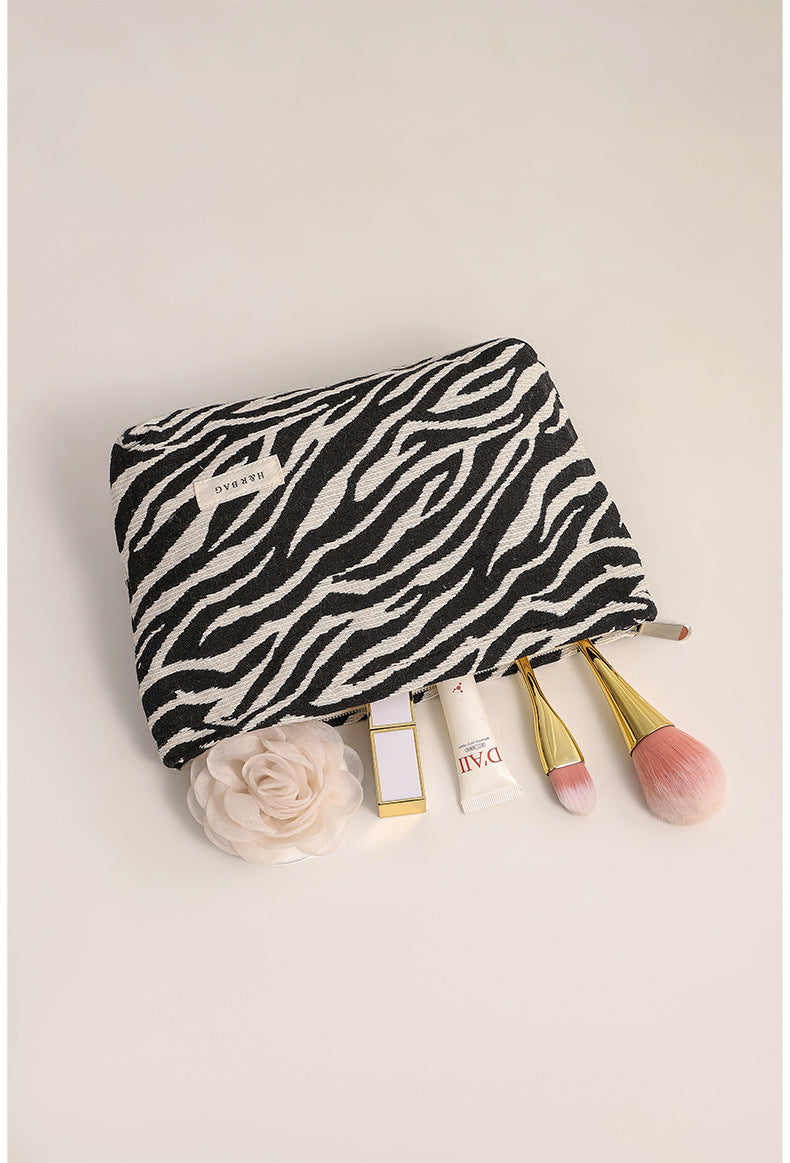 Leopard Zrbra Jacquard Simple Cosmetic Bag