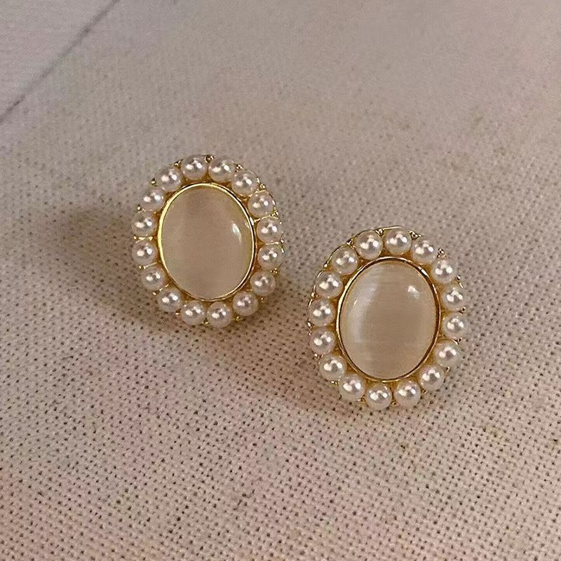 Elegant Pearl Stone Simple Stud Earrings