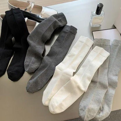Solid Color Simple Ribbed Socks