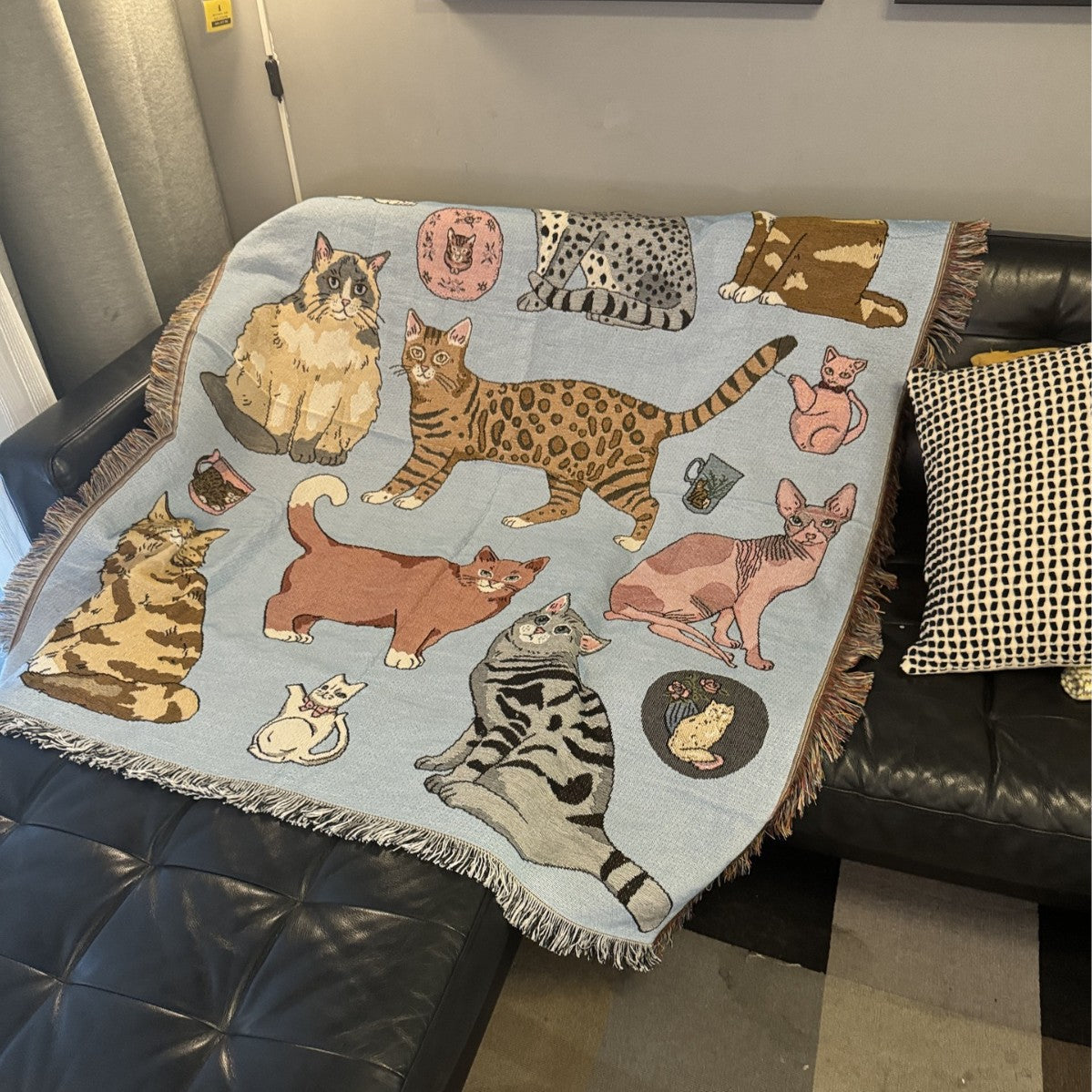 Cozy Funny Cat Prints Tapestry Throw Blanket