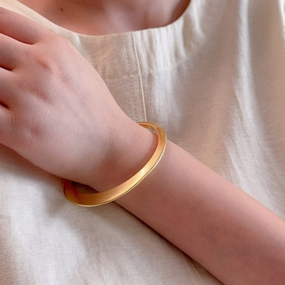Minimalist Matte Irregular Round Bangle Bracelet