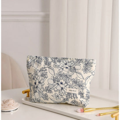 Floral Print Sweet Simple Cosmetic Bag